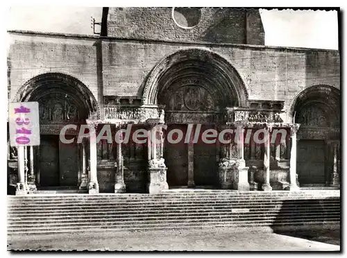 Cartes postales moderne Saint Gilles Facade De I'Eglise