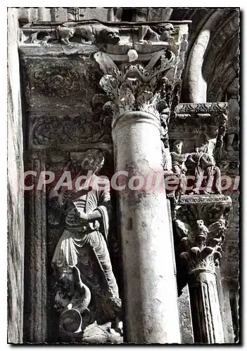 Cartes postales moderne Saint Gilles Du Gard Eglise Abbatiale Statues