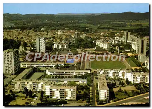 Moderne Karte Bagnols Sur Ceze Vue Aerienne De La Ville Et De I'Ensemble