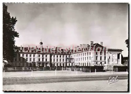 Cartes postales moderne Saumur L'Ecole de Cavalerie Riding School