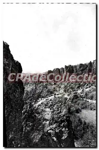 Cartes postales moderne Environs de Lodeve Le Caylar La Pittoresque route du Col de Perthus