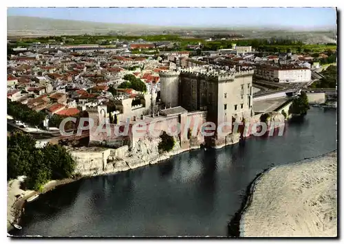 Cartes postales moderne Tarascon Le Chateau du Roy Rene et la Ville