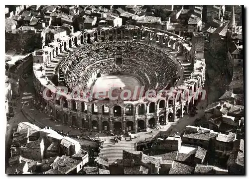 Cartes postales moderne Paysages de Provence Arles Les Arenes