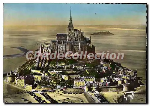 Cartes postales moderne Le Mont Saint Michel Vue Generale Du Mont Prise En Avion