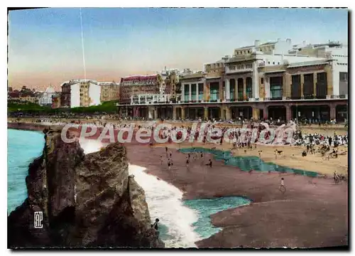 Cartes postales moderne Biarritz Le Casino Et La Plage