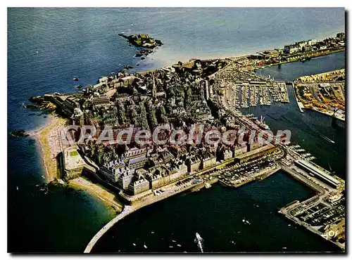 Cartes postales moderne Saint Malo Vue Generale Sur La Cite Entouree D'Eau