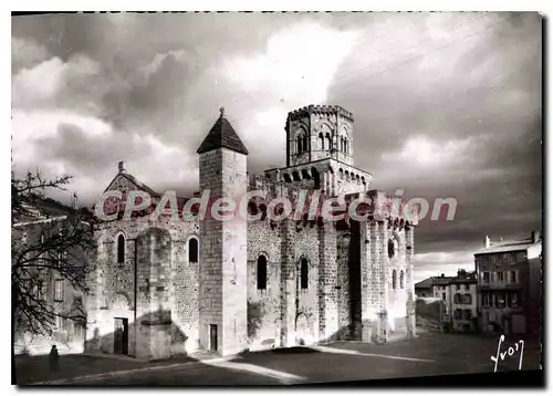 Cartes postales moderne Royat L'Eglise Fortifiee St Leger