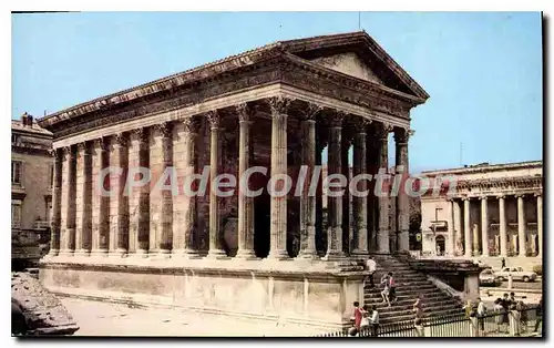 Cartes postales moderne Nimes Gard La Maison Carree