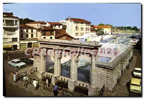 Cartes postales moderne Dax Fontaine D'Eau Chaud Temperature De I'Eau