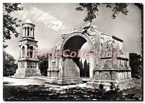 Cartes postales moderne Paysages De Provence Les Antiques A Saint Remy L'Arc De Triomphe Et Le Mausolee