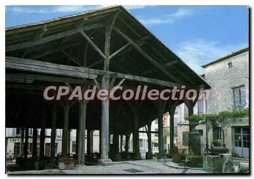 Cartes postales moderne Villebois Lavalette Charente Les Halles