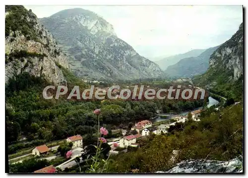 Cartes postales moderne Tarascon sur Ariege Aux environs la Vallee de l'Arriege a Us at les Bains