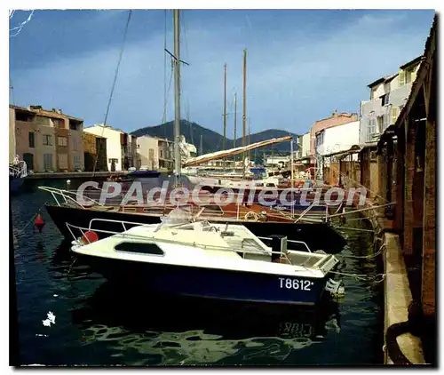Cartes postales moderne La Cote d'Azur miracle de la nature port Grimaud Var vue d'ensemble du Canal de l'Est