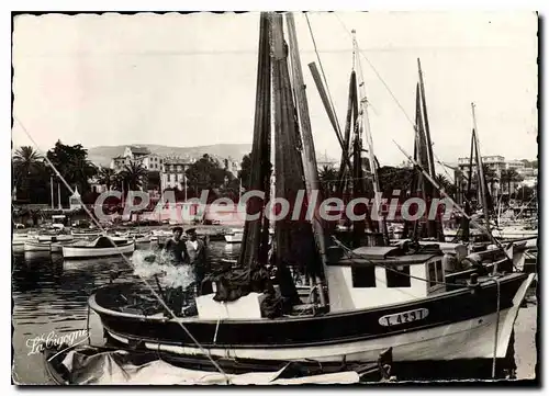 Cartes postales moderne Toulon un coin du port au Mourillon