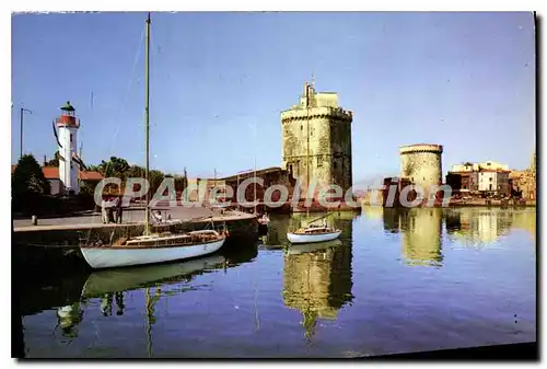 Cartes postales moderne La Rochelle Charente Maritime le Phare et l'entree du port