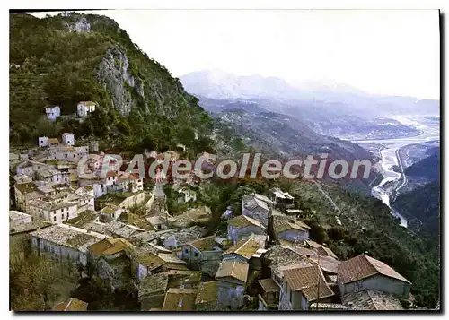 Cartes postales moderne Gilette Alpes Maritimes le village la plaine du Var