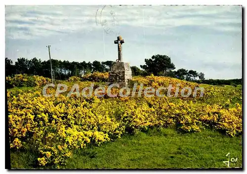 Cartes postales moderne La Bretagne en Couleurs le Calvaire sur la Lande Bretonne