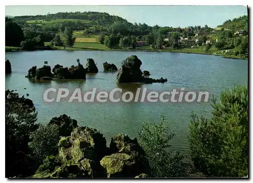 Cartes postales moderne L'Auvergne Pittoresque le Lac de la Cassiere