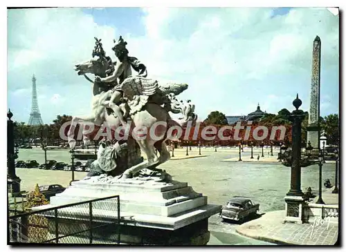 Cartes postales moderne Paris le Mercure de Covsevo et la place de la Cancorde