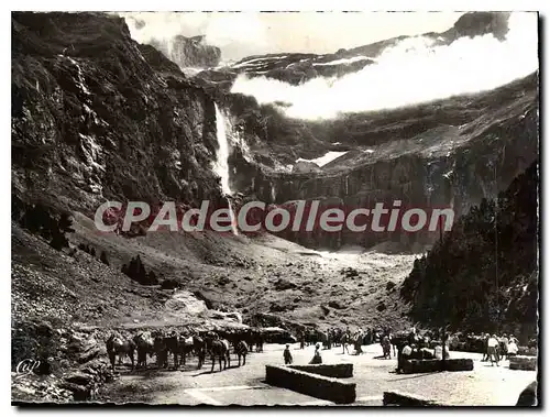 Cartes postales moderne Gavarnie vue prise de la Terrasse de l'hotel