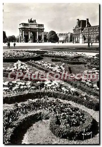 Cartes postales moderne Paris en Flanant jardin des Tuileries l'Arc de Triomphe du Carrousel