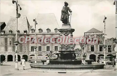 Ansichtskarte AK Charleville La Statue de Charles de Gonzague