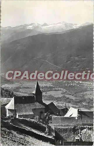 Cartes postales Village de Sode (Hte Garonne) Au fond Luchon Hotel de Superbagneres et massif des Craboules