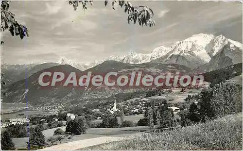 Cartes postales Combloux (Hautes Savoie) alt 1000 m vue generale et le Mont Blanc second plan les Fayet Saint Ge