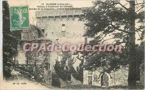 Cartes postales Clisson (Loire Inf) Ruines a l(Interieur du chateau Entree de la Chapelle Arbre des Vendeens