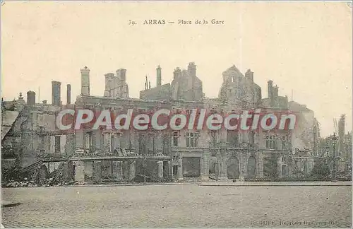 Cartes postales Arras Place de la Gare