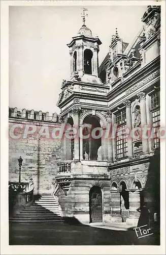 Cartes postales La Rochelle (Ch Mme) Le Compaille de l'Hotel de Ville avec la Statuette de Henri IV par Beck