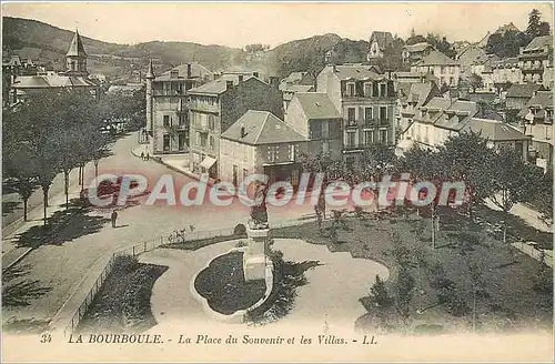 Cartes postales La Bourboule La Place du Souvenir et les Villas