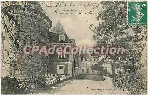 Cartes postales Beaupreau (M et L) Le chateau Cour interieure