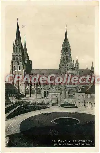 Ansichtskarte AK Bayeux la Cathedrale prise de l'ancien Eveche