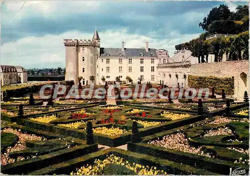 Cartes postales moderne Villandry (I et L) Les jardins a la Francaise et le chateau avec son donjon du XIVe s