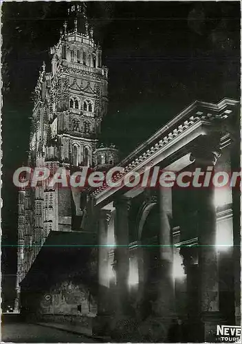 Cartes postales moderne Tours la cathedrale et le Musee vus de nuit