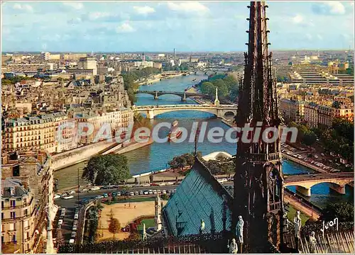 Cartes postales moderne Paris Panorama sur la Seine vu des Tours de N D