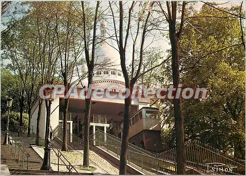 Cartes postales moderne Lumieres et Scenes de Paris l'arrivee du Funiculaire cosnduisant a la basilique du Sacre Coeur