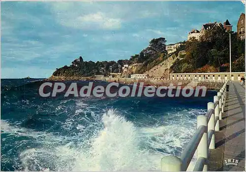 Cartes postales moderne Dinard Cote d'Emeraude Effet de Vagues sur la promenade des Allies