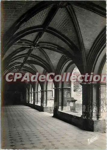 Cartes postales moderne Les Merveilles du Val de Loire Fontevrault l'Abbaye (Maine et Loire) L'eglise abbatiale (XIIe s