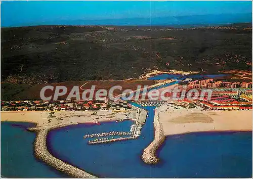 Cartes postales moderne Narbonne Plage Saint Pierre Sur mer Le port Pierre Brossolette en arriere plan le massif de la