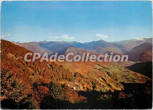 Cartes postales moderne En Parcourant les Pyrenees Vue panoramique la chaine des Pyrenees et la Montee au col d'Aspin P