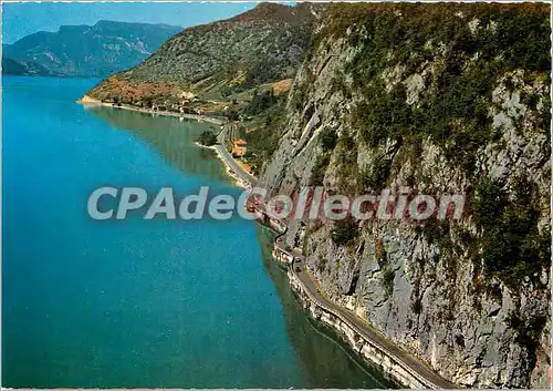 Moderne Karte Le Lac du Bourget (Savoie) Route en corniche et Village de Brison les Oliviers au pied de la Ch