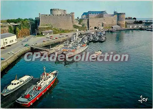 Cartes postales moderne Brest port de guerre le chateau