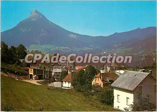 Cartes postales moderne Saint Pierre de Chartreuse (Isere) de 900 a 1800 m vue generale et chamechaude (2087 m)