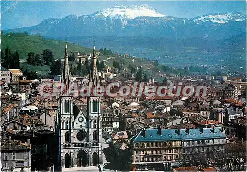 Cartes postales moderne Voiron Chartreuse (Isere) L'Eglise Bruno la ville et le Massif de la Grande Sure (1929 m)