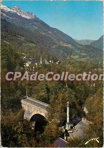 Cartes postales moderne Luz Saint Sauveur (H P) Le Pont Napoleon et la Station thermal de Luz