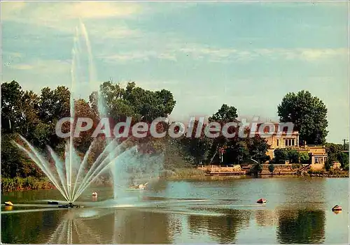 Cartes postales moderne Agde (Herault) Jeux d'Eau sur l'Herault