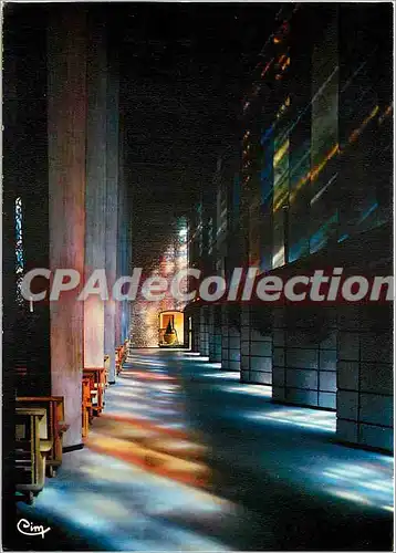 Cartes postales moderne Epinal (Vosges) Eglise N D au Cierge Bas Cote Epitre