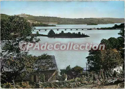 Cartes postales moderne Env de Neuvic d'Ussel le Pont de Pellachal sur le lac du Barrage